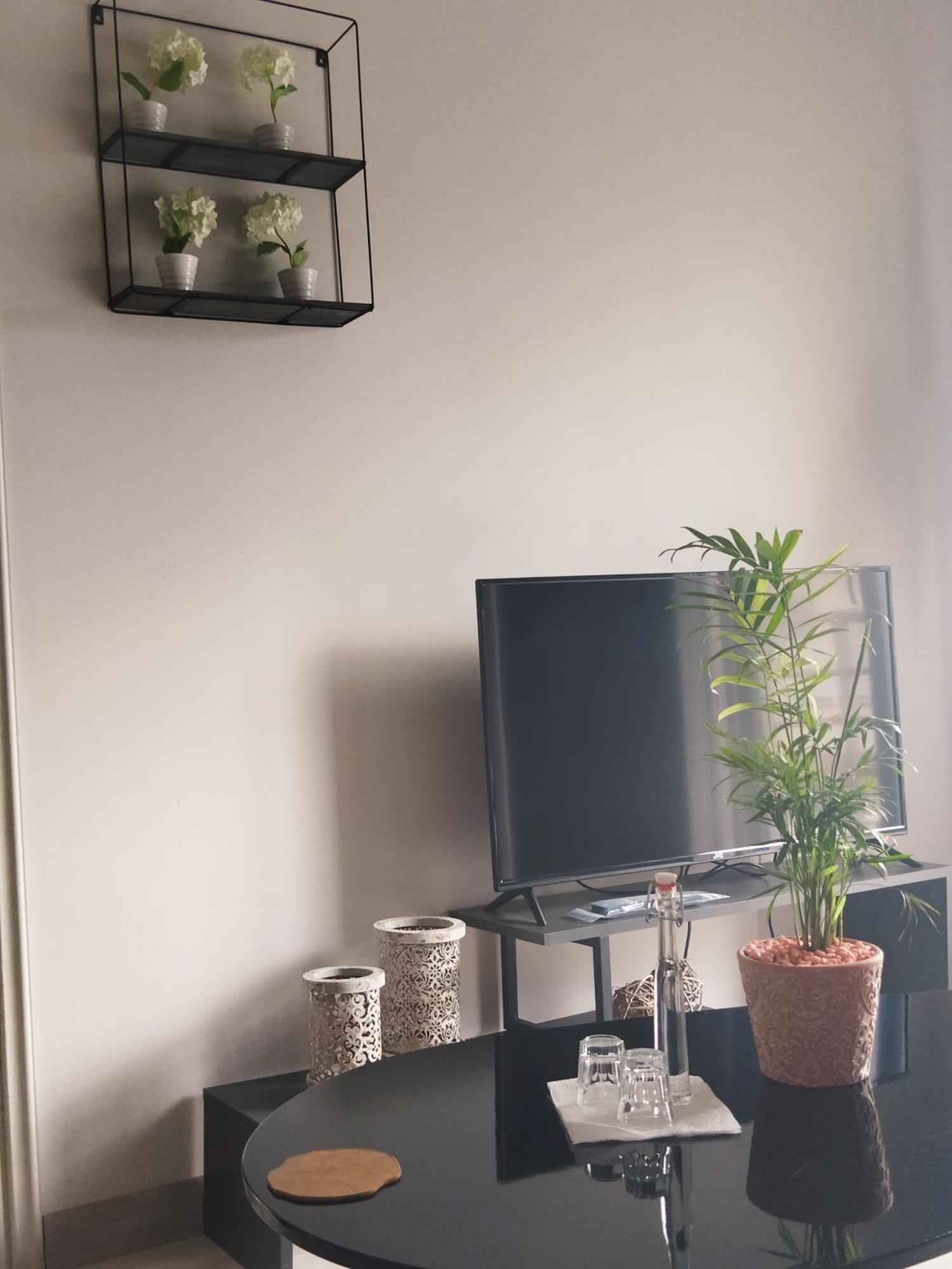 Grey Sense Luxury Apartment Ираклион Экстерьер фото